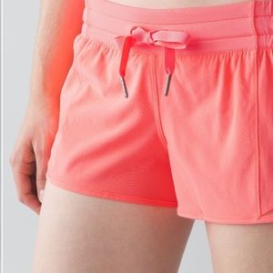 🍋 Lululemon Hotty Hot Shorts